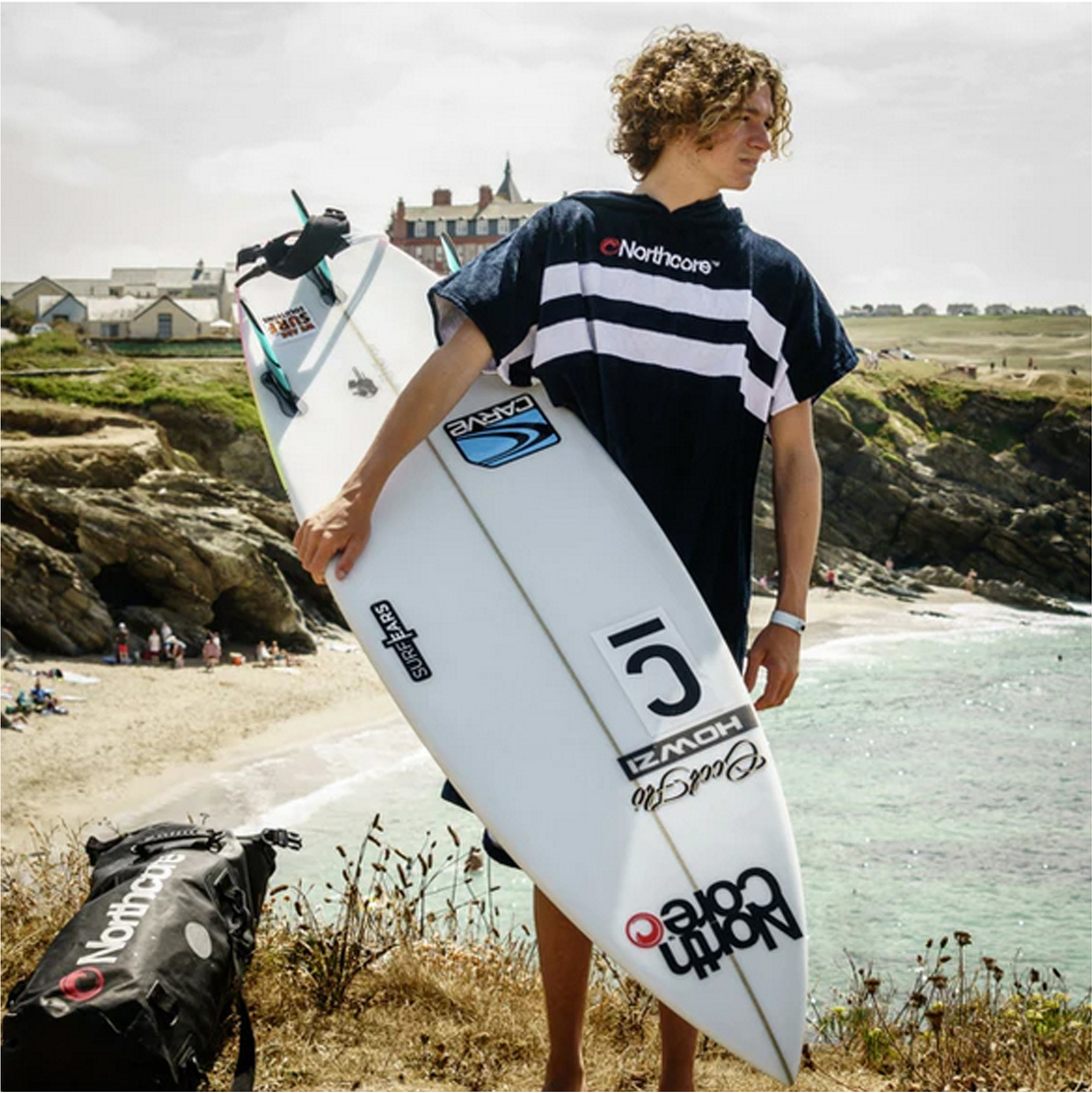 2025 Northcore Beach Basha Stripe Hooded Towel Changing Robe / Poncho NOCO241 - Blue